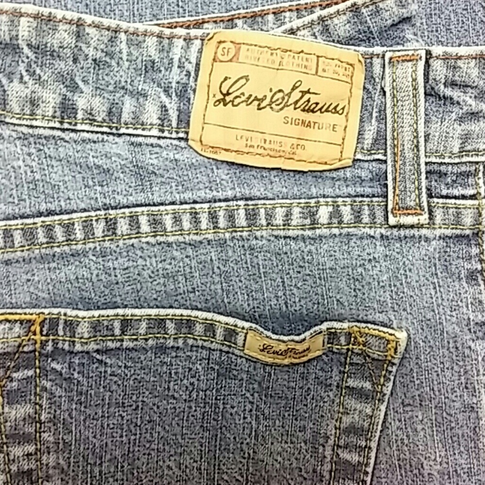 Levi Strauss Signature Jeans